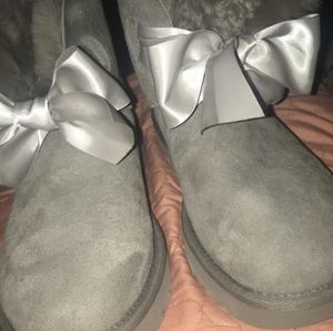 UGG Shoes - Uggs UGG Shoes - Uggs
